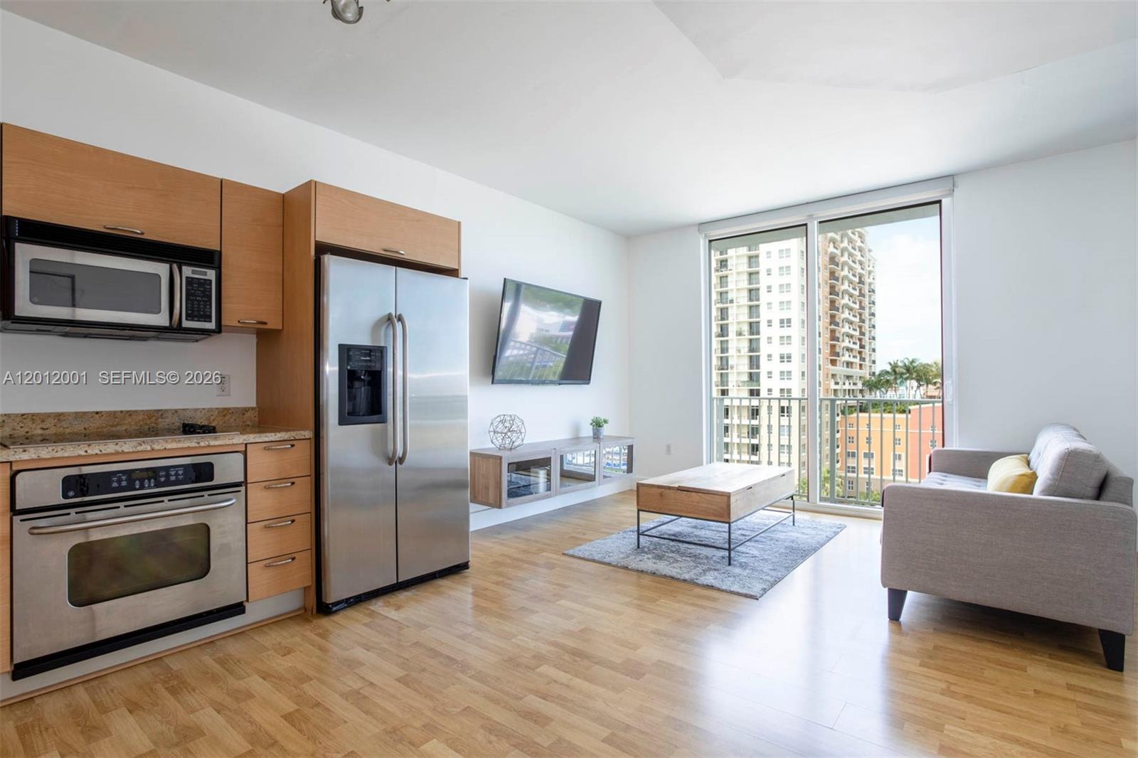 MIDTOWN LOFTS CONDO - Residential Lease
