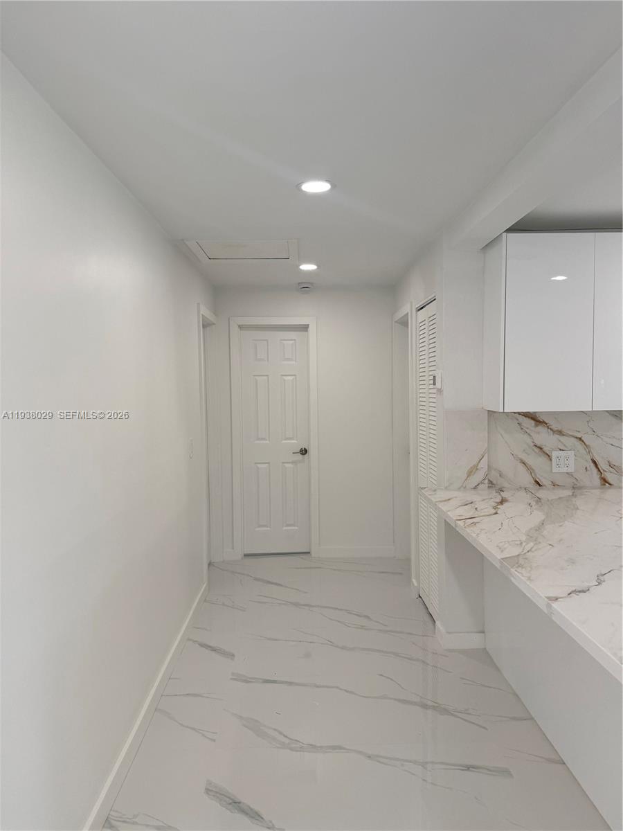 UNIVERSITY GDNS SUB NO  4 - Residential