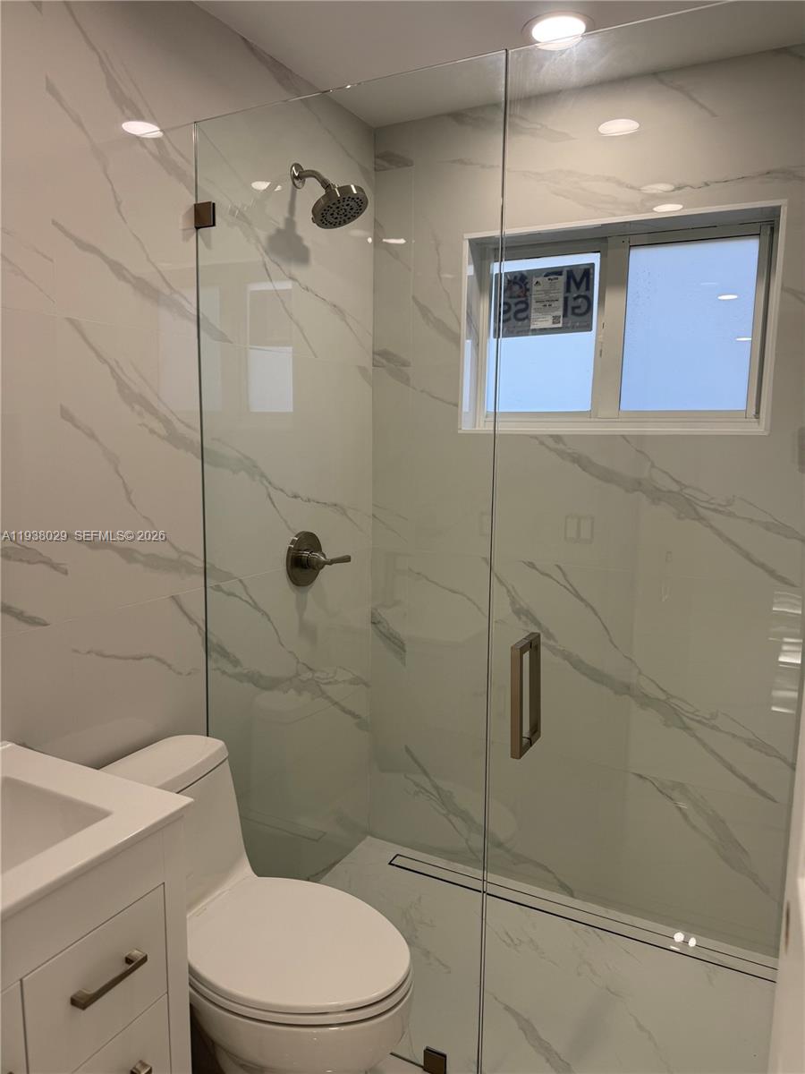 UNIVERSITY GDNS SUB NO  4 - Residential