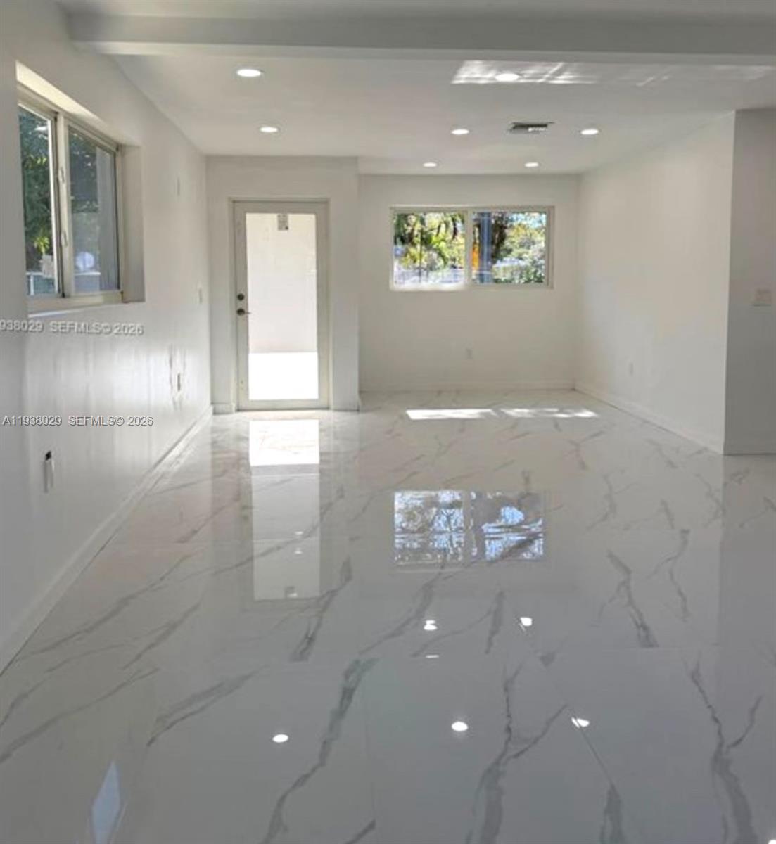 UNIVERSITY GDNS SUB NO  4 - Residential