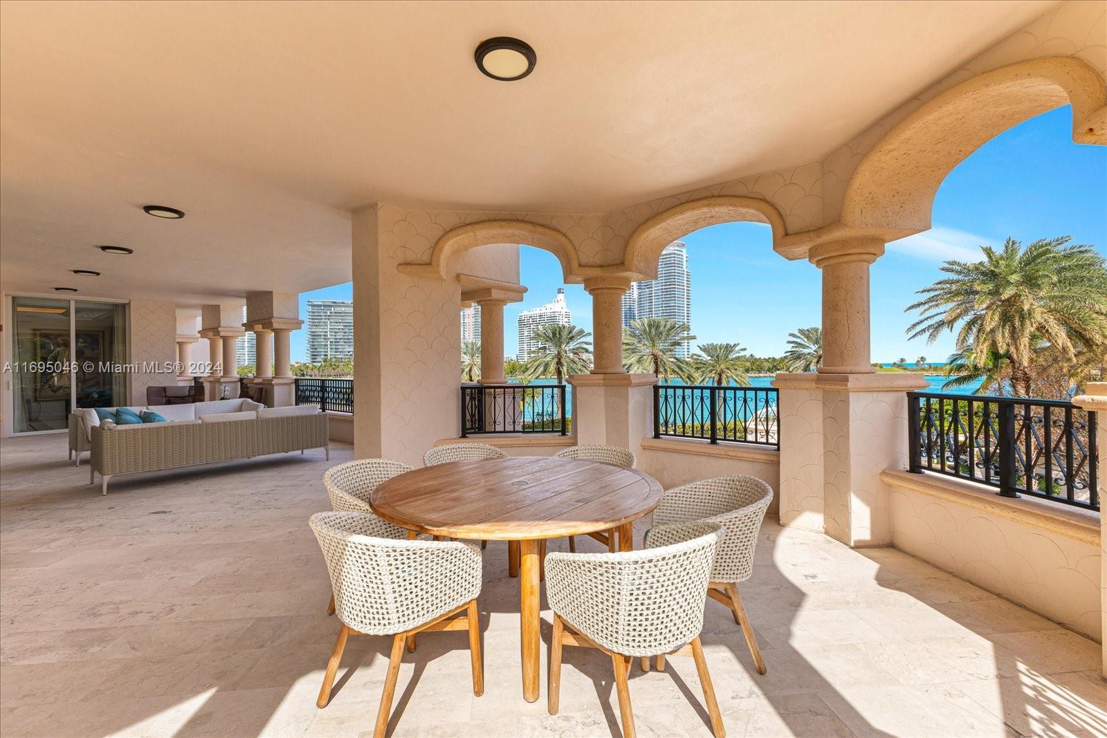 7124 Fisher Island Dr 7124