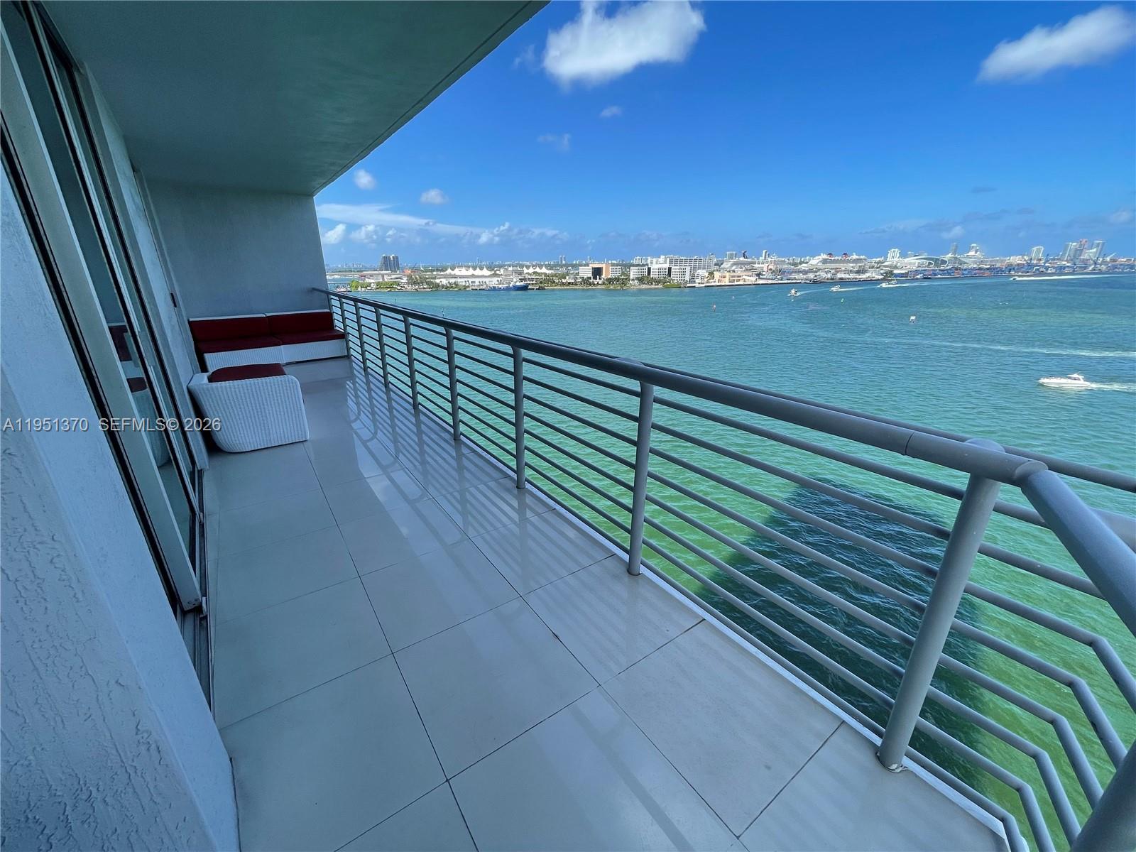 View photos, virtual tours, details... 335 S Biscayne Blvd 1209