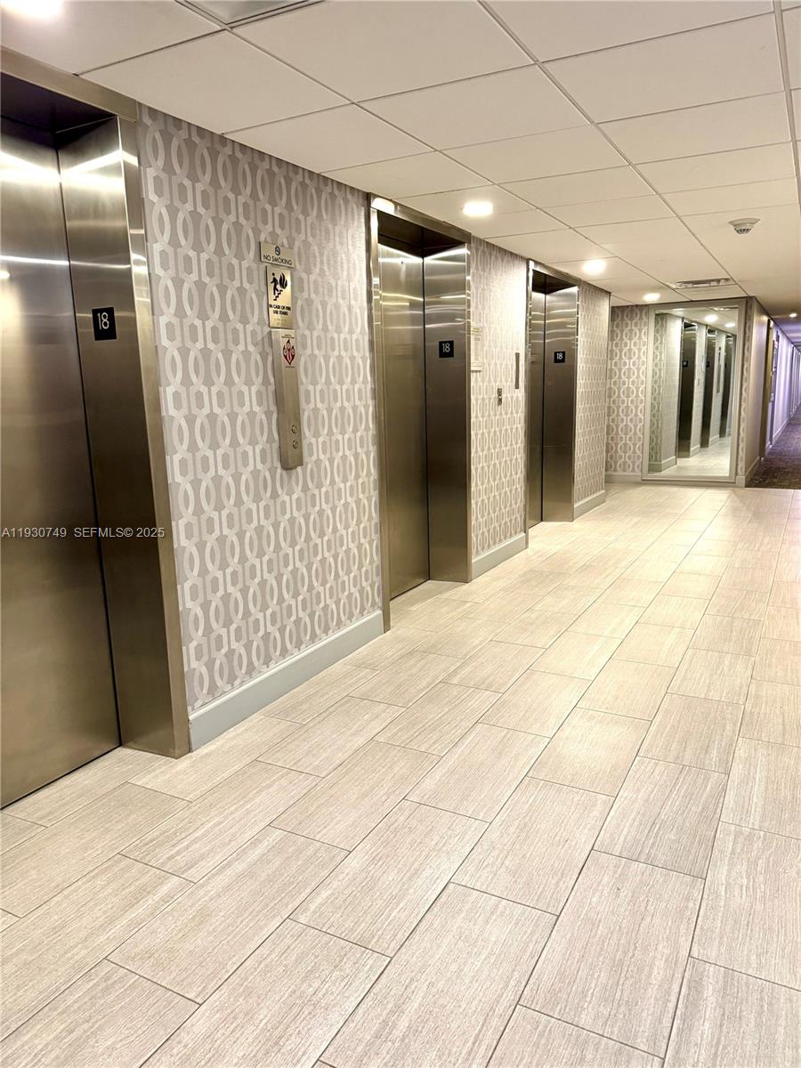 ARLEN HOUSE CONDO - Residential