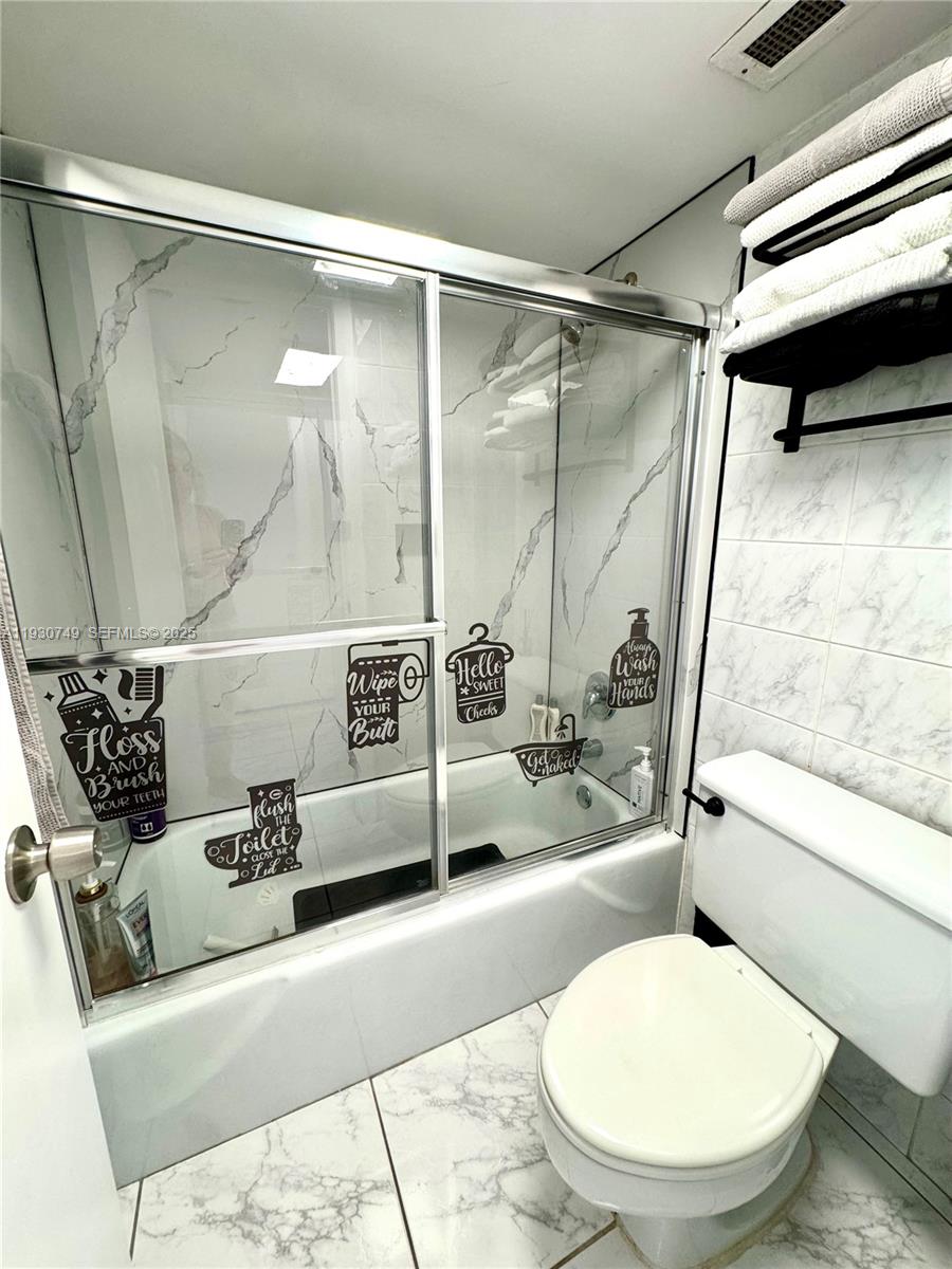 ARLEN HOUSE CONDO - Residential