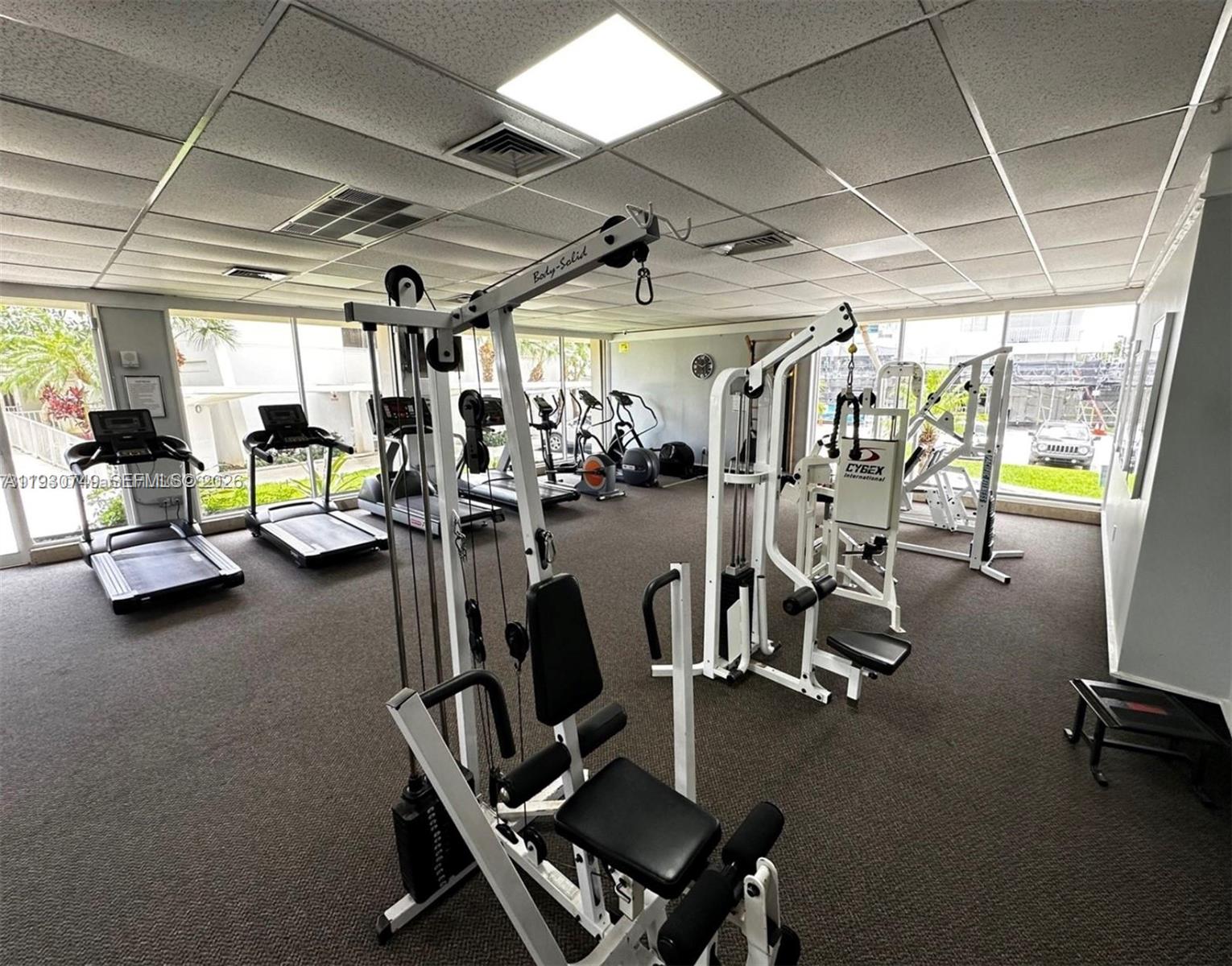 ARLEN HOUSE CONDO - Residential