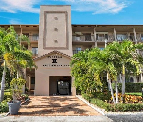 A home in Pembroke Pines