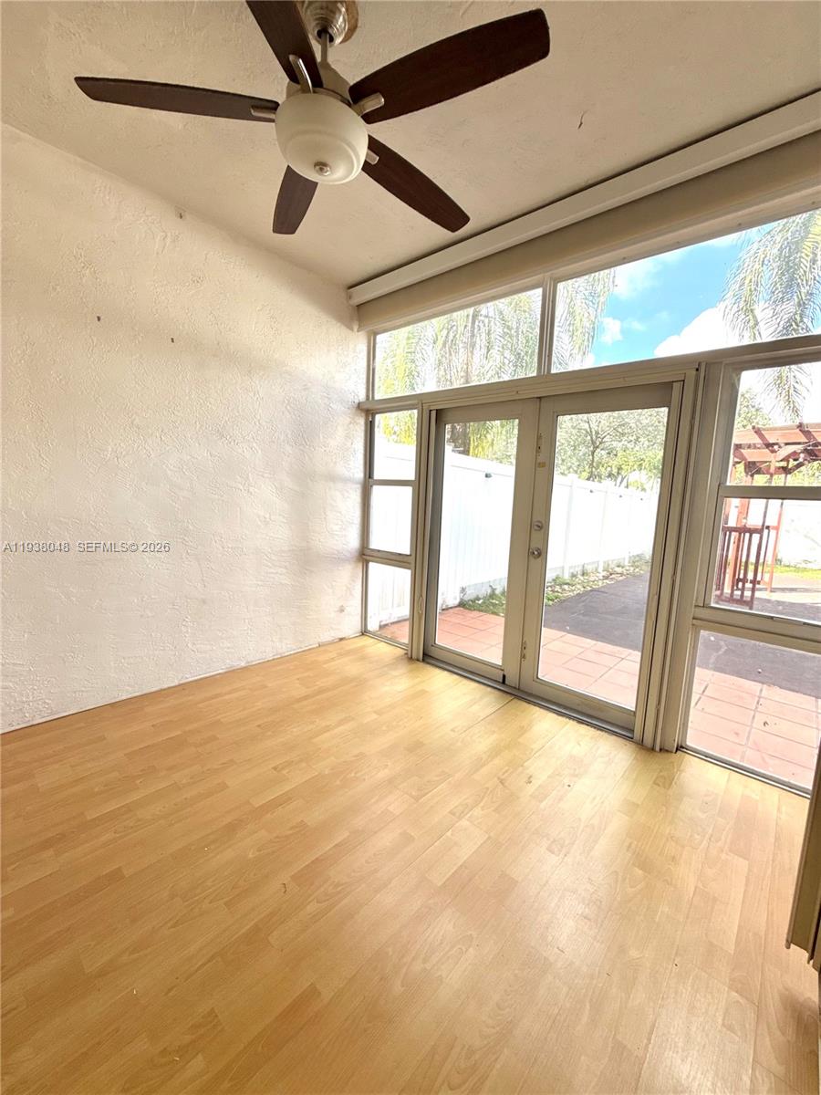 REPLAT OF PORTION OF M P - Residential