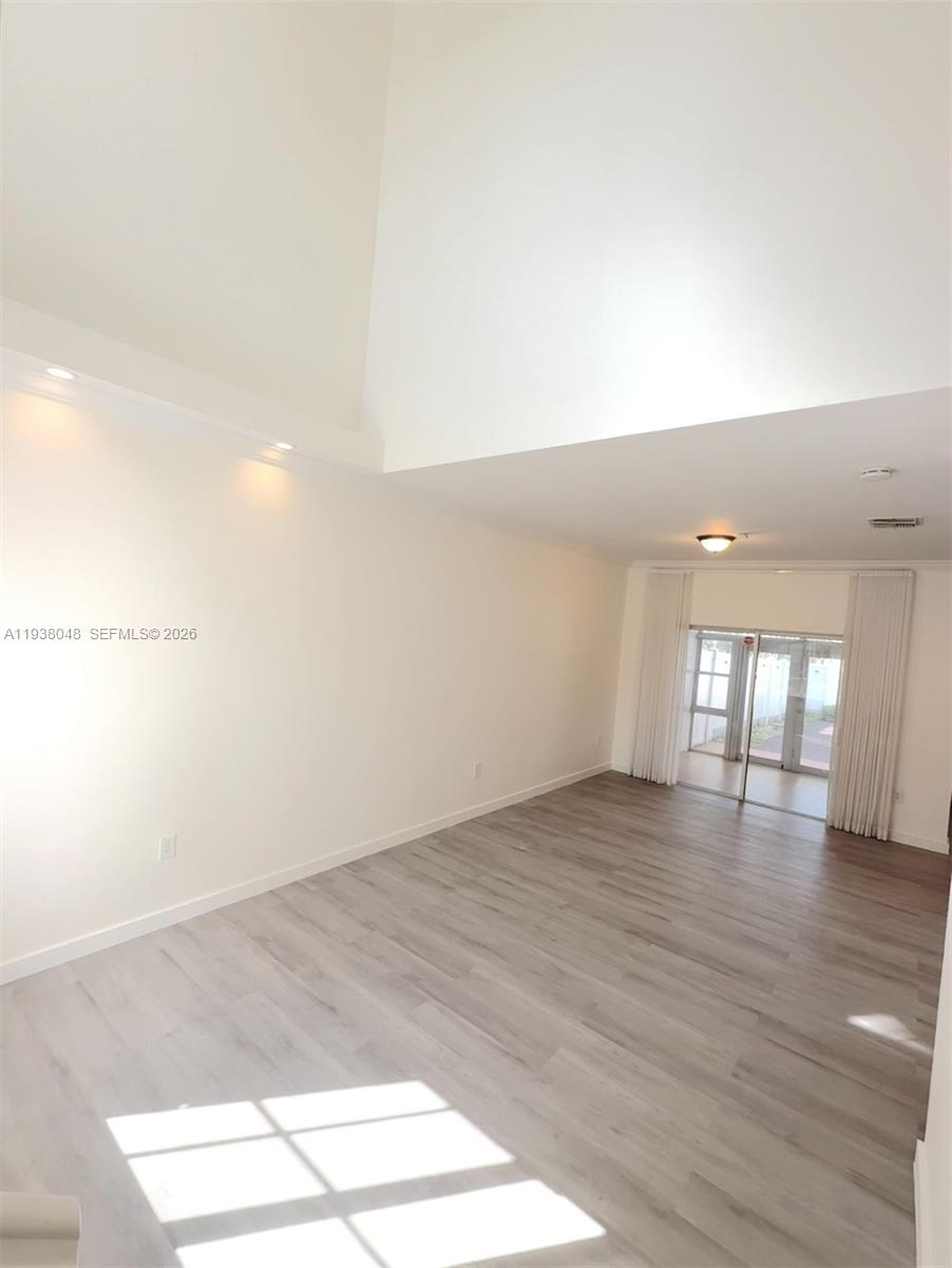 REPLAT OF PORTION OF M P - Residential