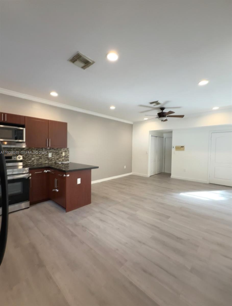 REPLAT OF PORTION OF M P - Residential