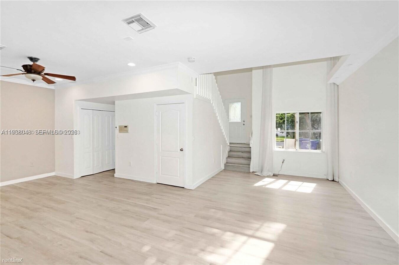 REPLAT OF PORTION OF M P - Residential