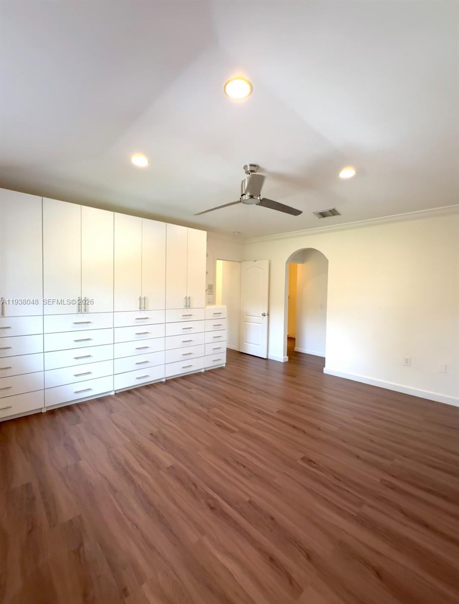 REPLAT OF PORTION OF M P - Residential