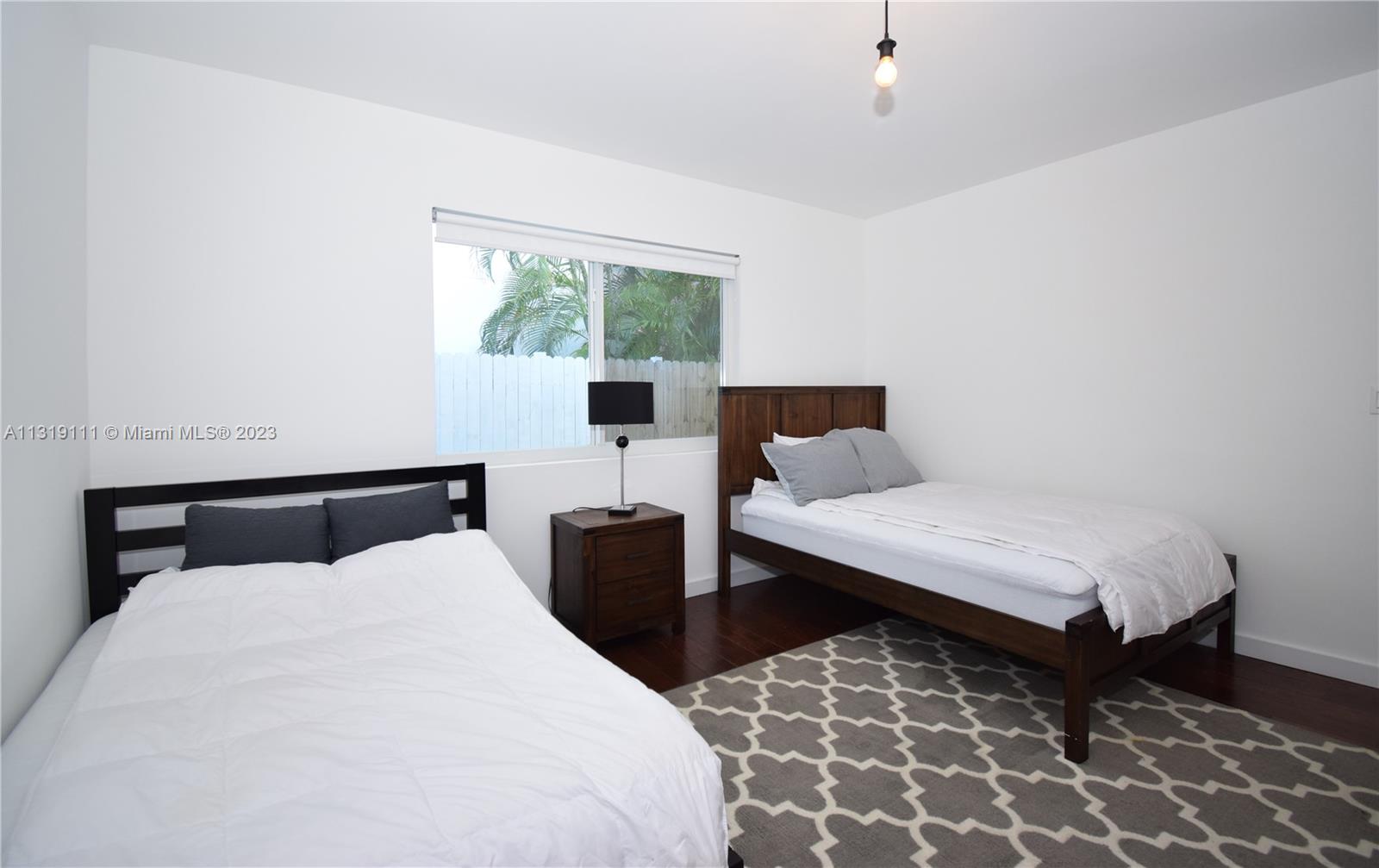 EASTERN SHORES - Residential