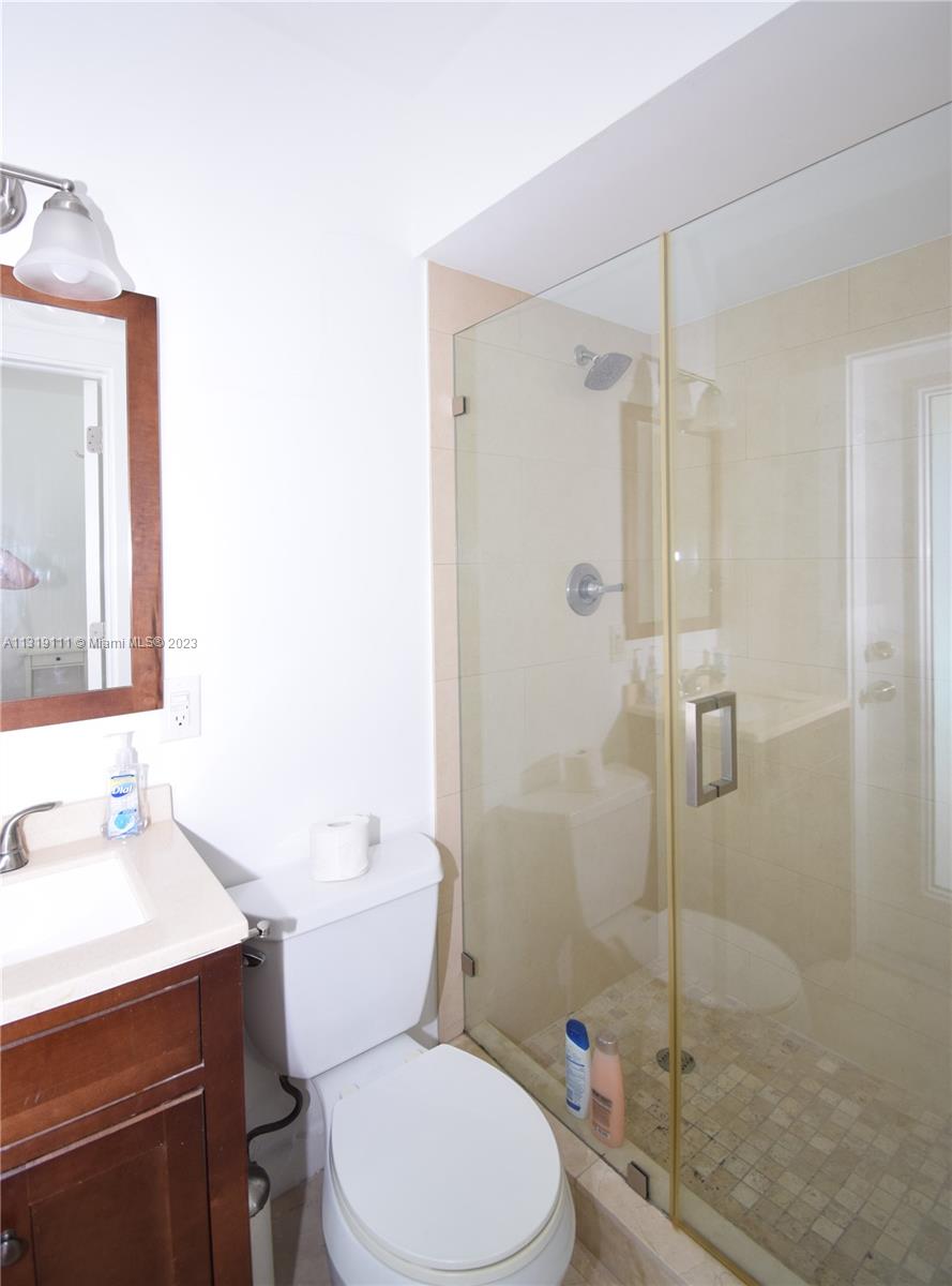 EASTERN SHORES - Residential