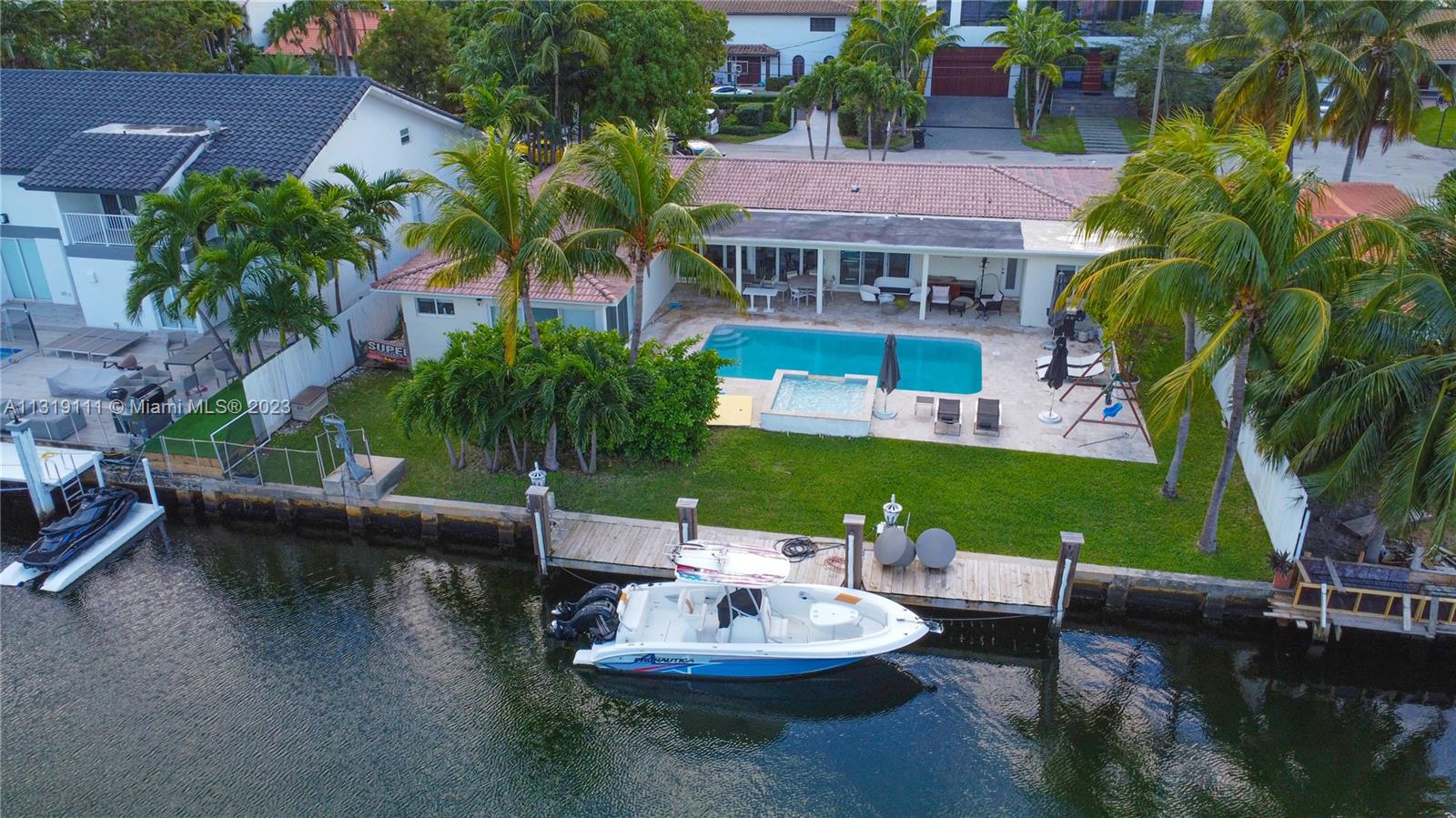 EASTERN SHORES - Residential