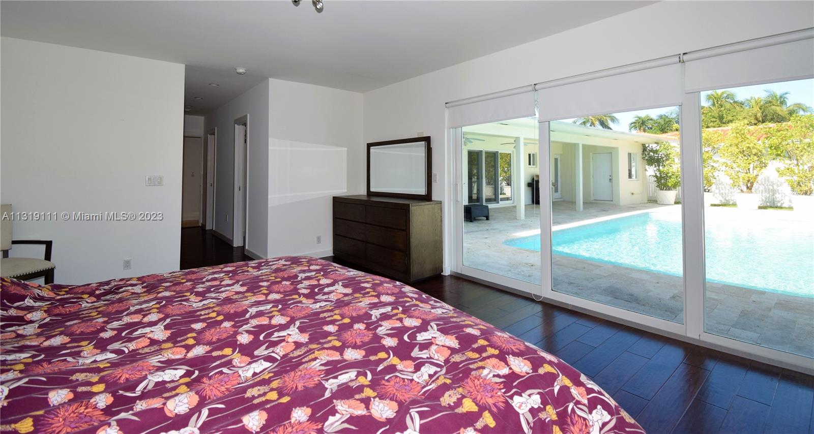 EASTERN SHORES - Residential