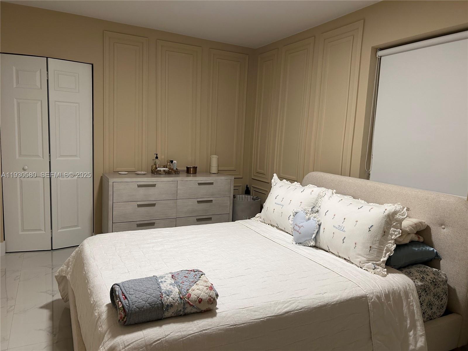 WESTWOOD LAKE 3RD ADDN - Residential