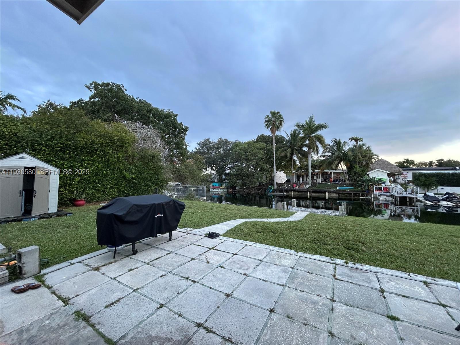 WESTWOOD LAKE 3RD ADDN - Residential