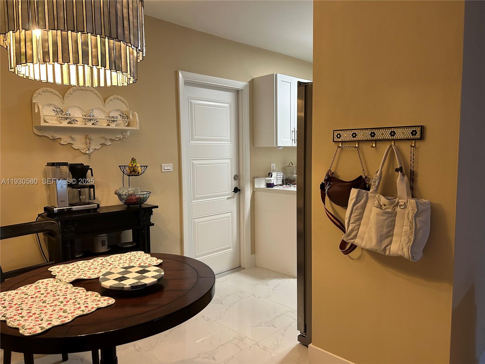 WESTWOOD LAKE 3RD ADDN - Residential