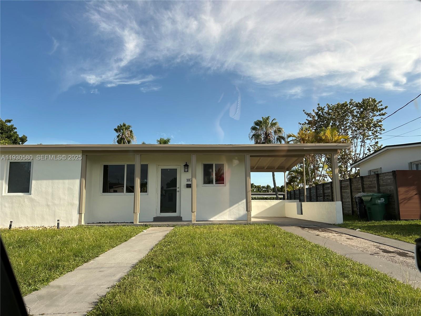 WESTWOOD LAKE 3RD ADDN - Residential