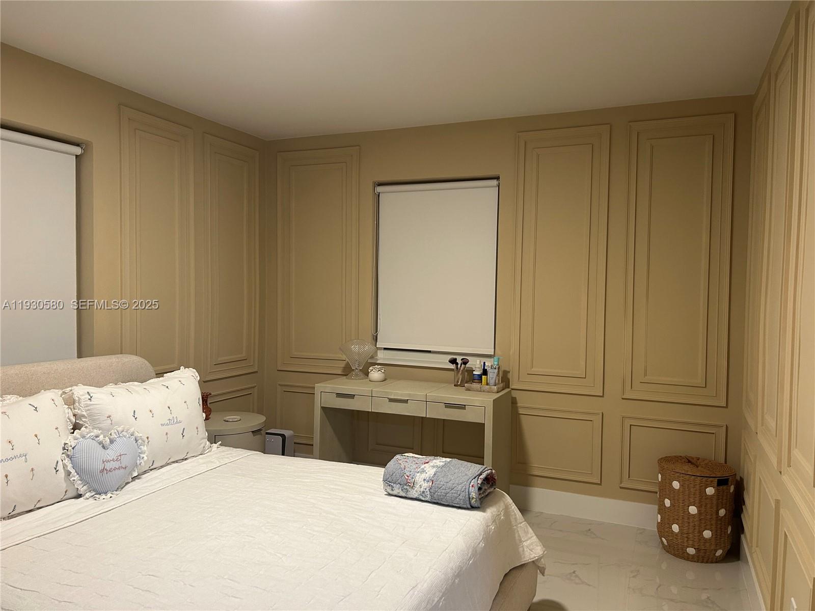 WESTWOOD LAKE 3RD ADDN - Residential