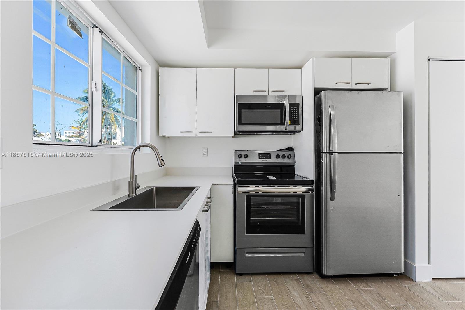 1519 Pennsylvania Ave 1