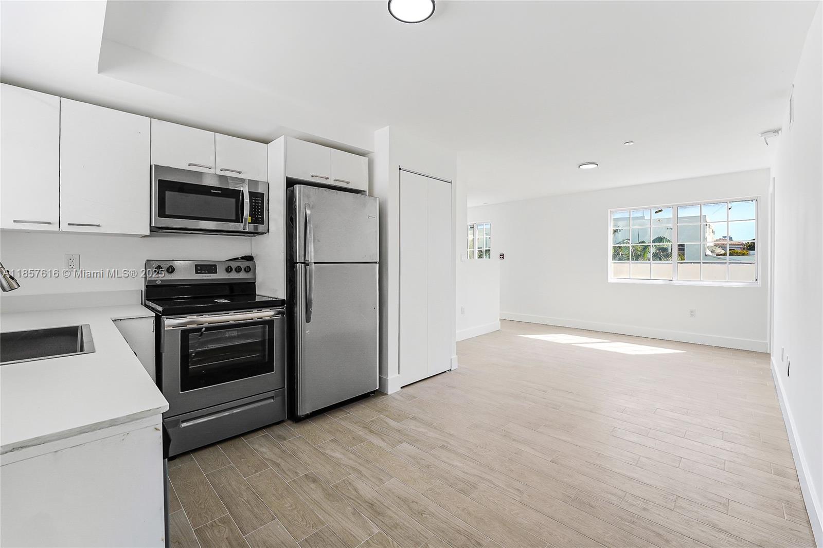 1519 Pennsylvania Ave 1