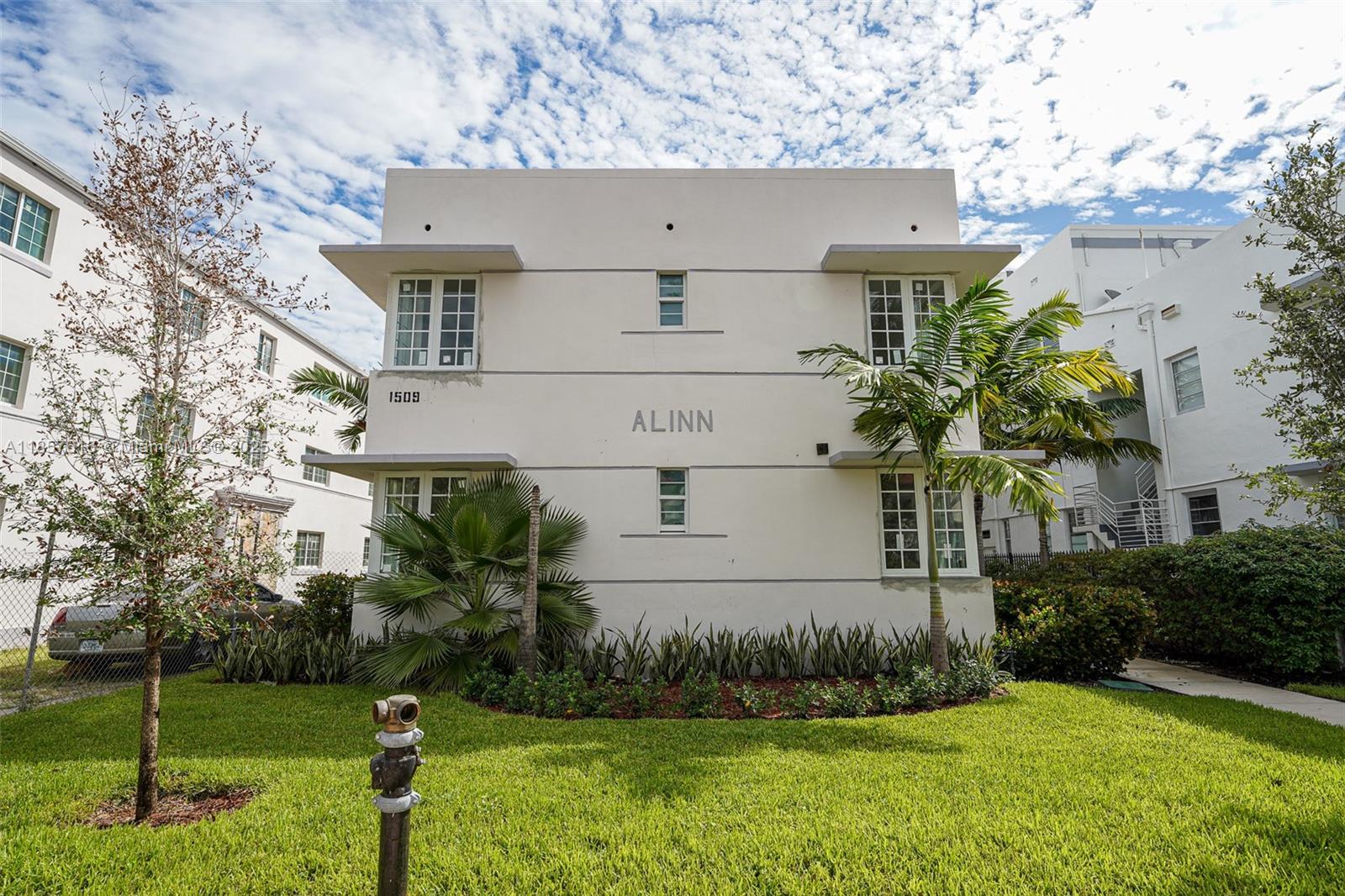 Fully remodeled 2 bedroom 2 bathroom double corner unit. Great location in the heart of South Beach just 2 minutes away from Lincoln road. Full appliances (washer, dryer, dishwasher). Call Office number. Available October 1st.