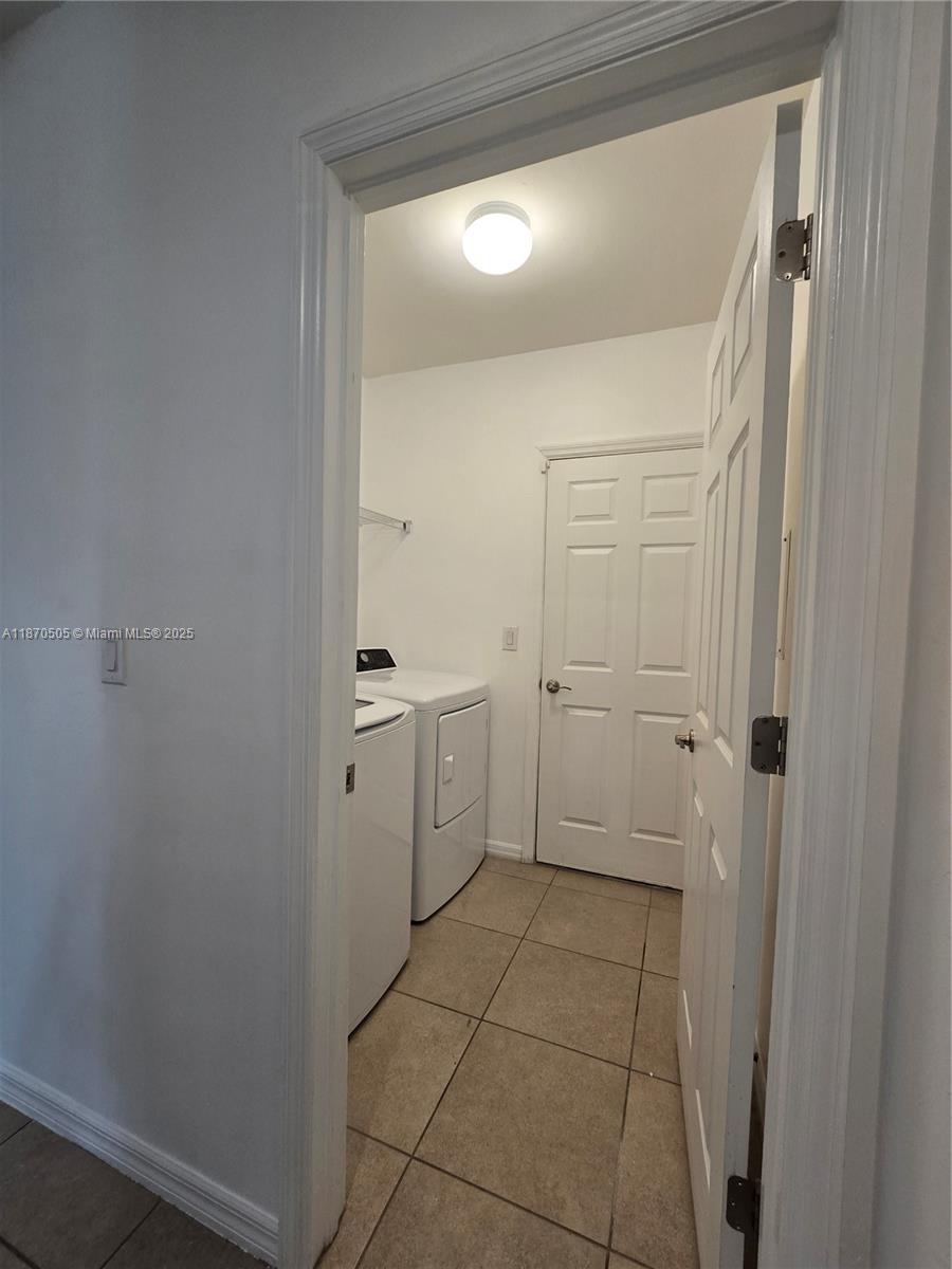 CALOOSA LAKES PH I - Residential