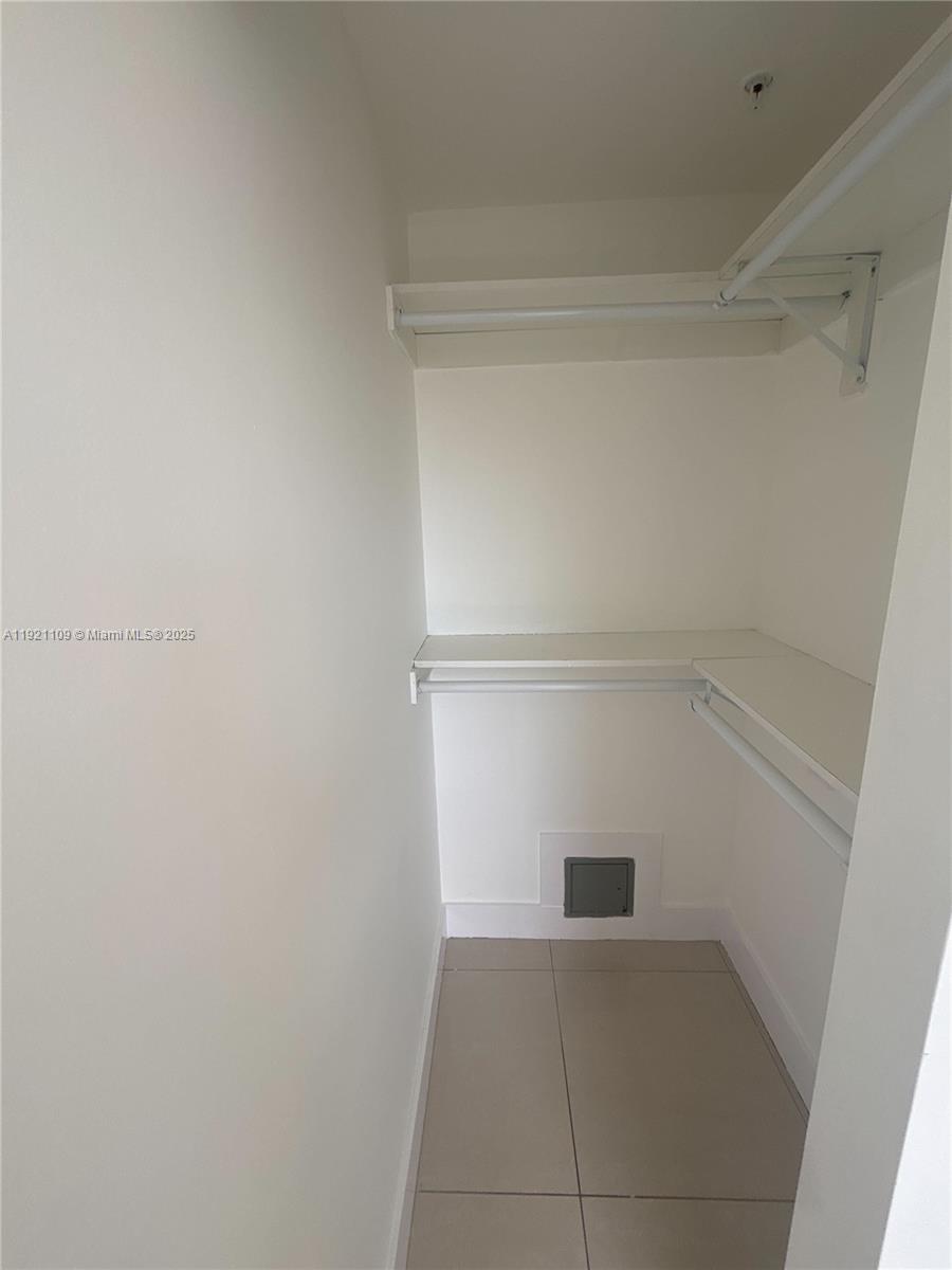 SHENANDOAH - Residential Lease