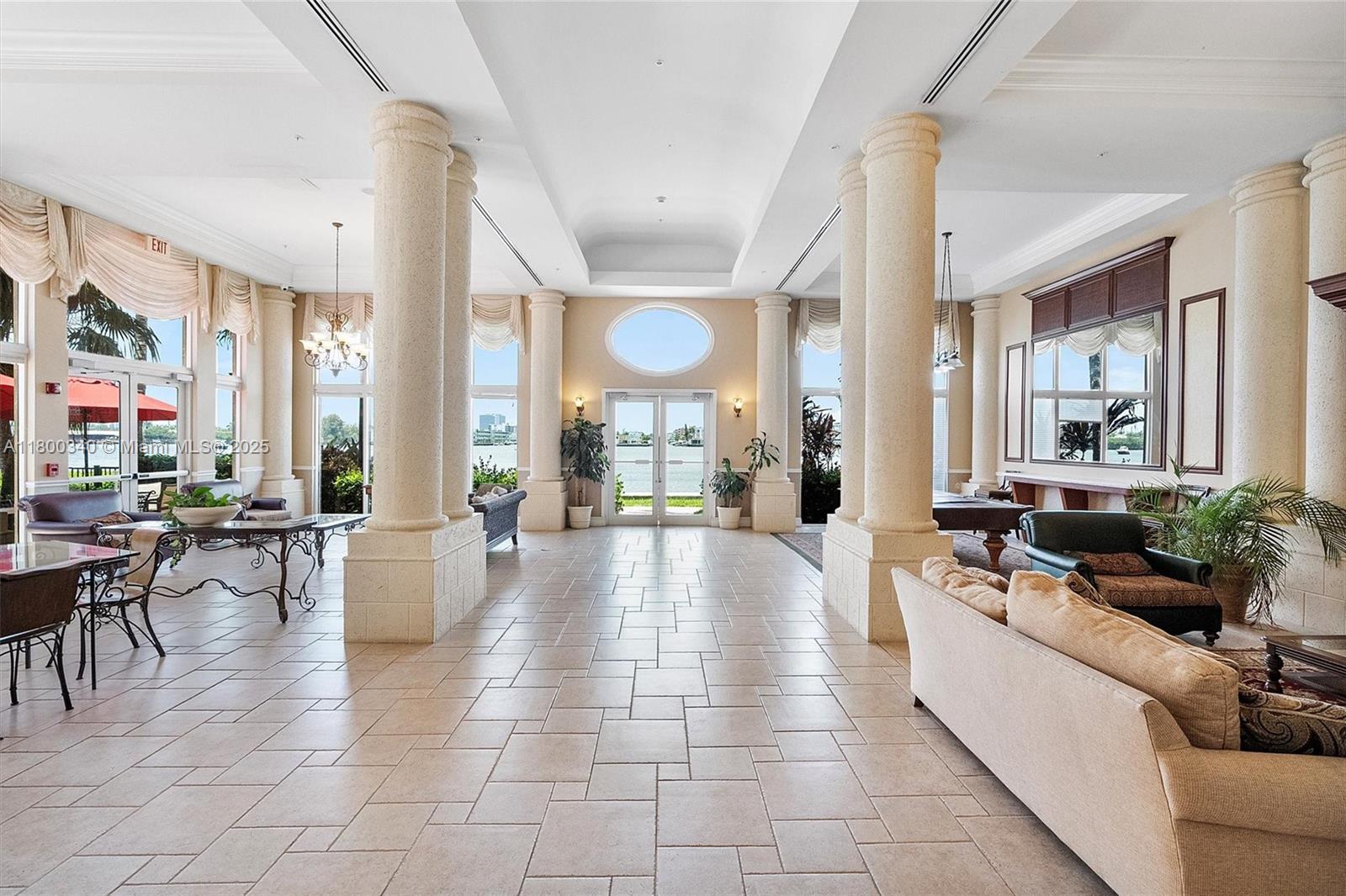 PORTO BELLAGIO CONDO - Residential