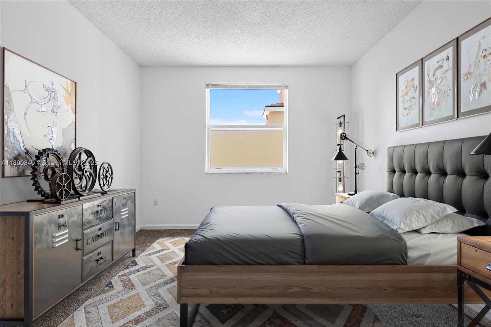 PORTO BELLAGIO CONDO - Residential