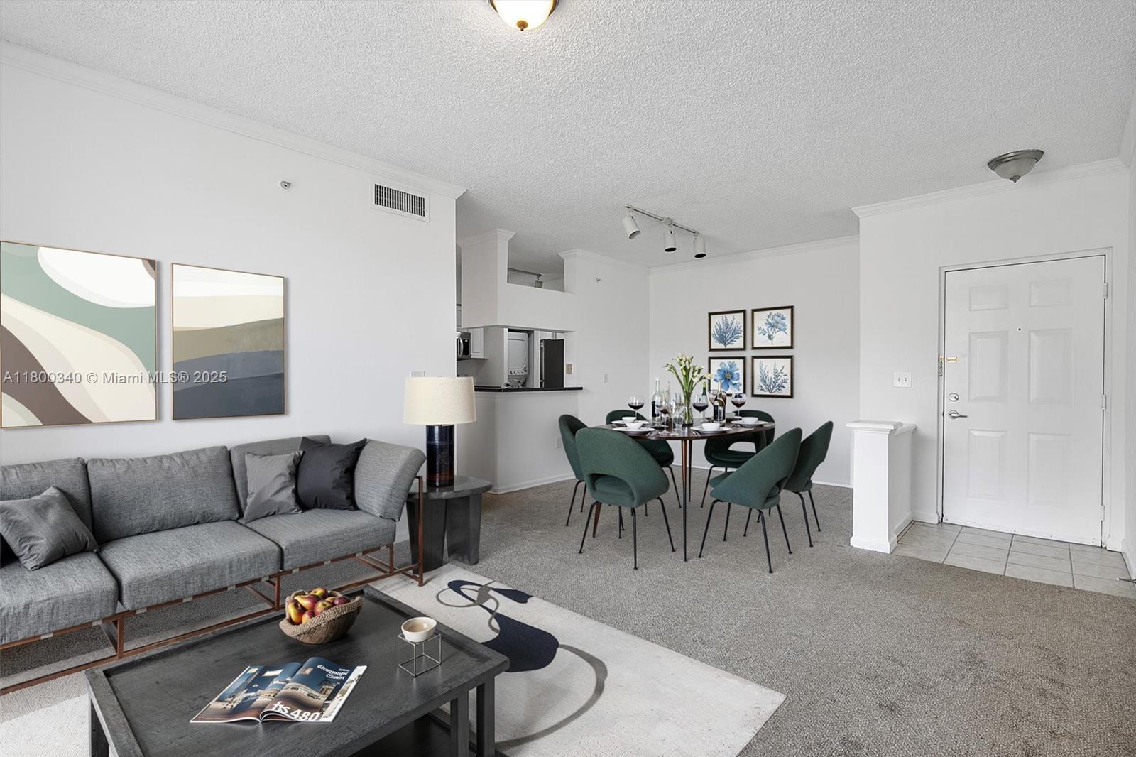 PORTO BELLAGIO CONDO - Residential