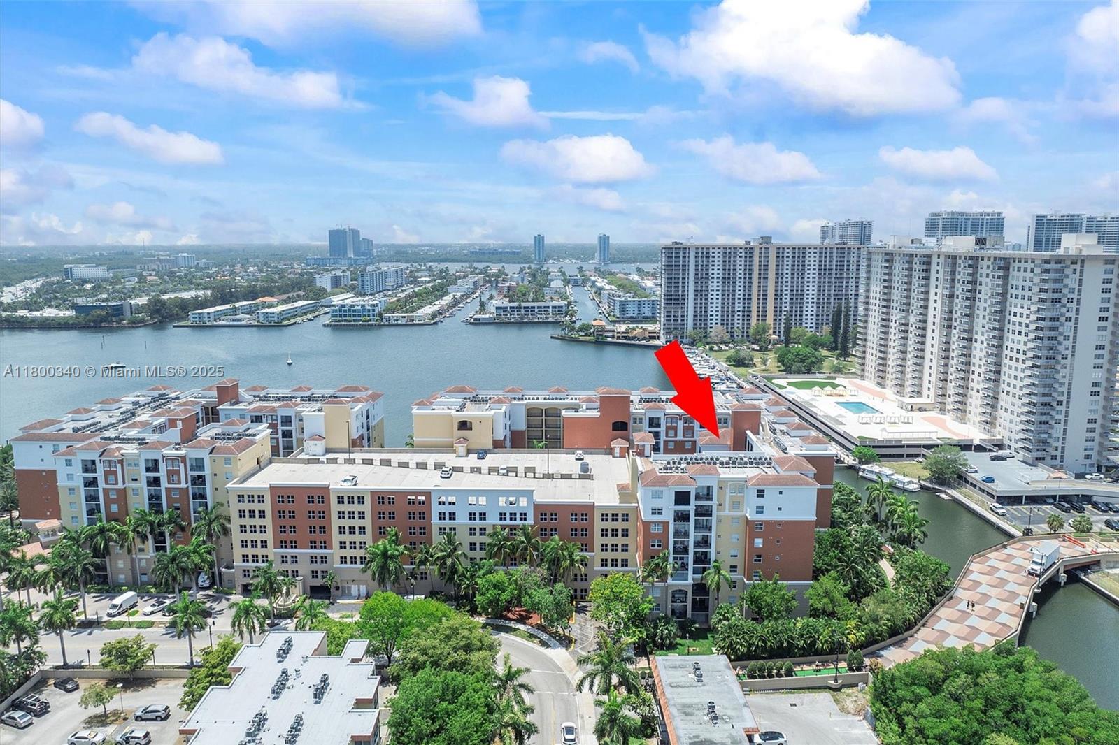 PORTO BELLAGIO CONDO - Residential