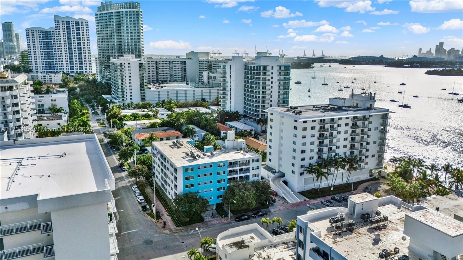 1400 Lincoln Rd 603