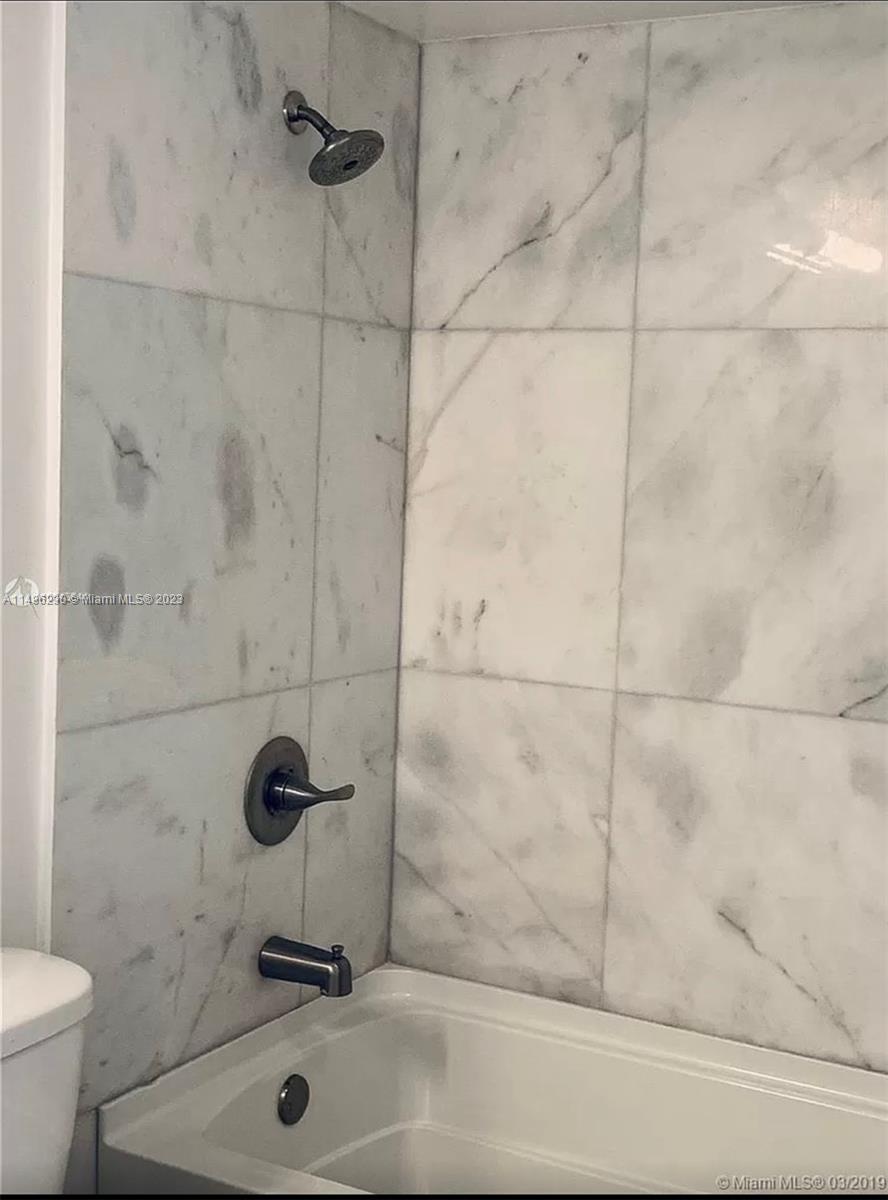 OCEANVIEW BUILDING B COND - Residential