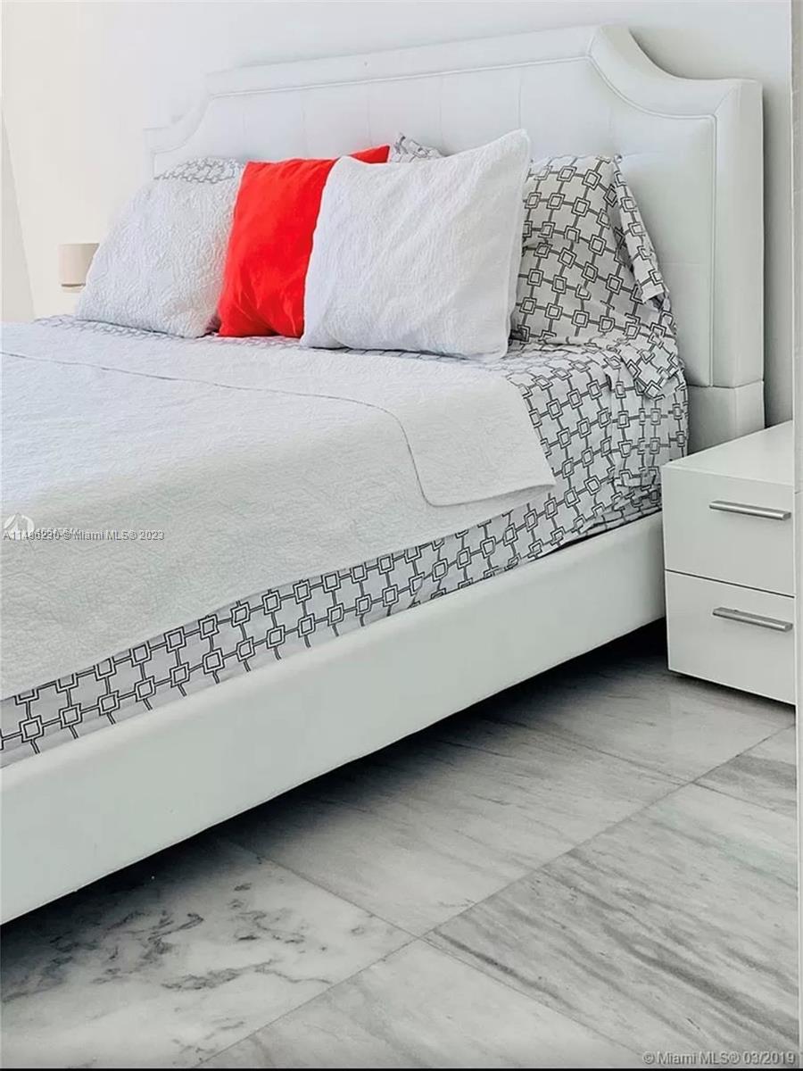 OCEANVIEW BUILDING B COND - Residential