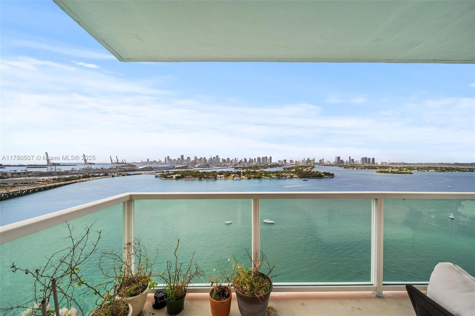 THE FLORIDIAN CONDO - Residential