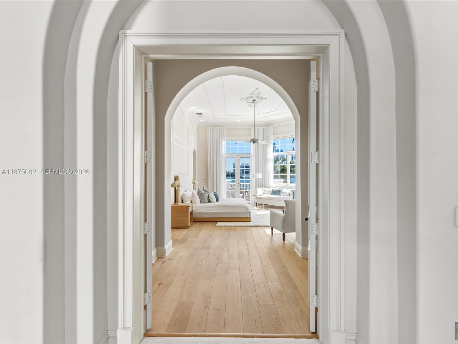 ISLAND ESTATES - Residential