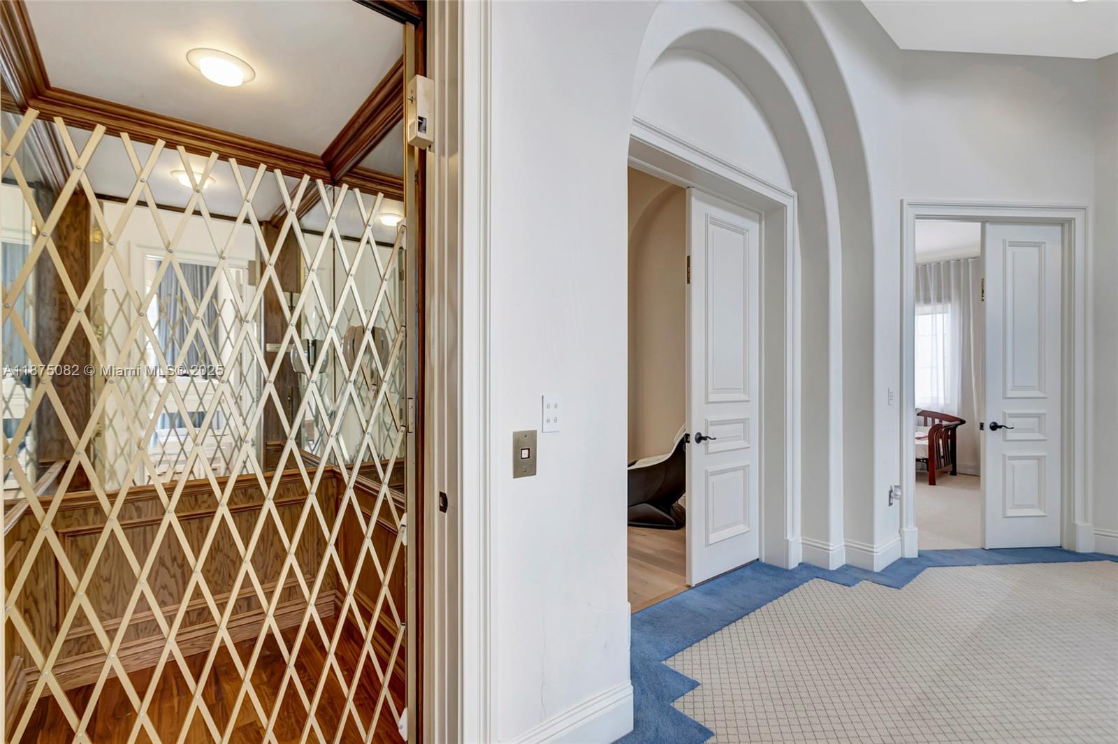 ISLAND ESTATES - Residential