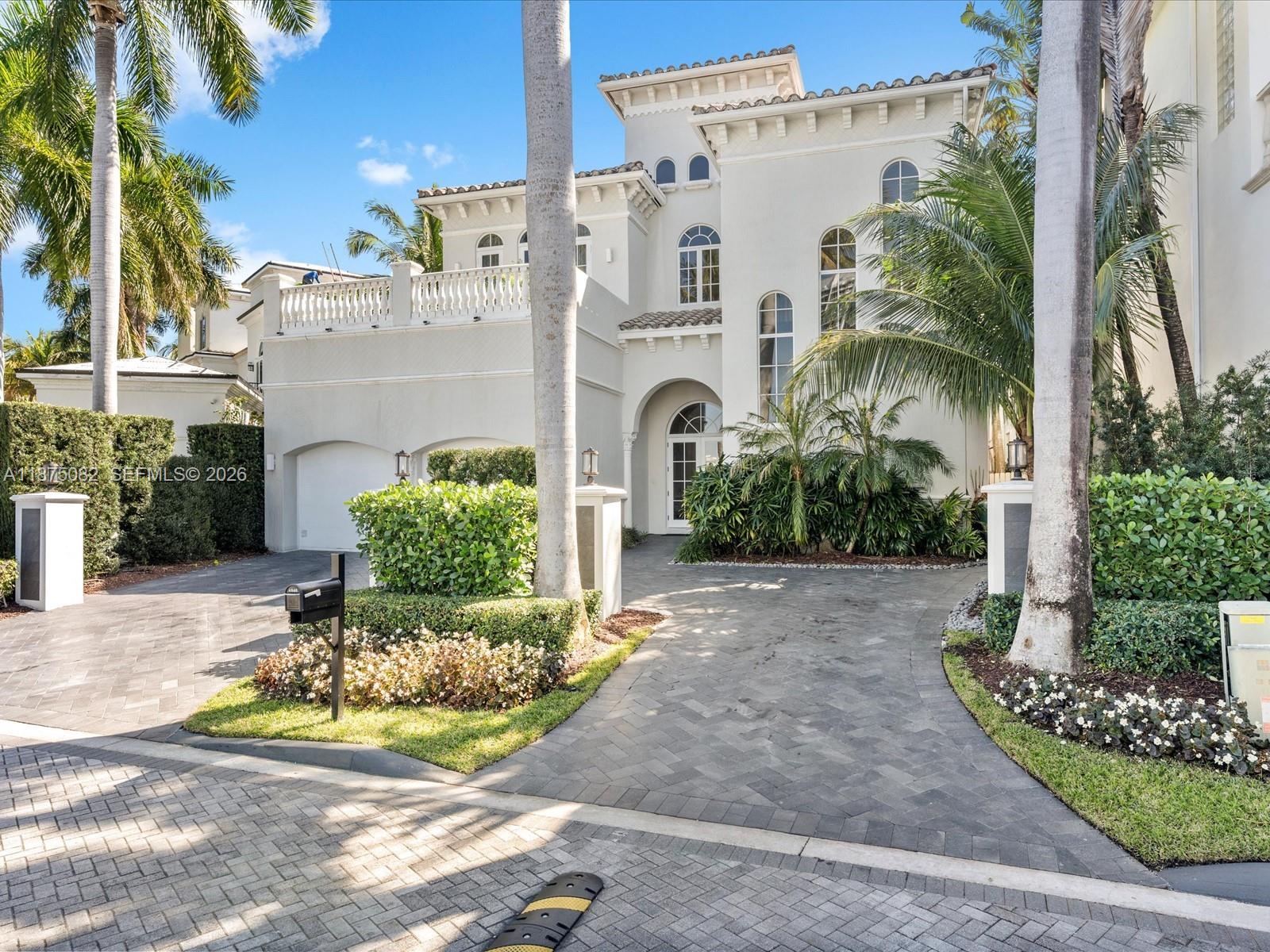 ISLAND ESTATES - Residential