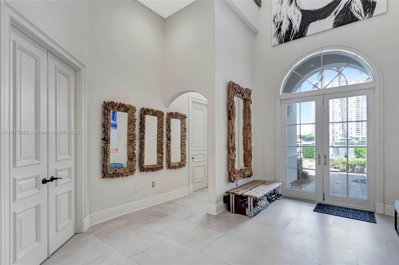 ISLAND ESTATES - Residential