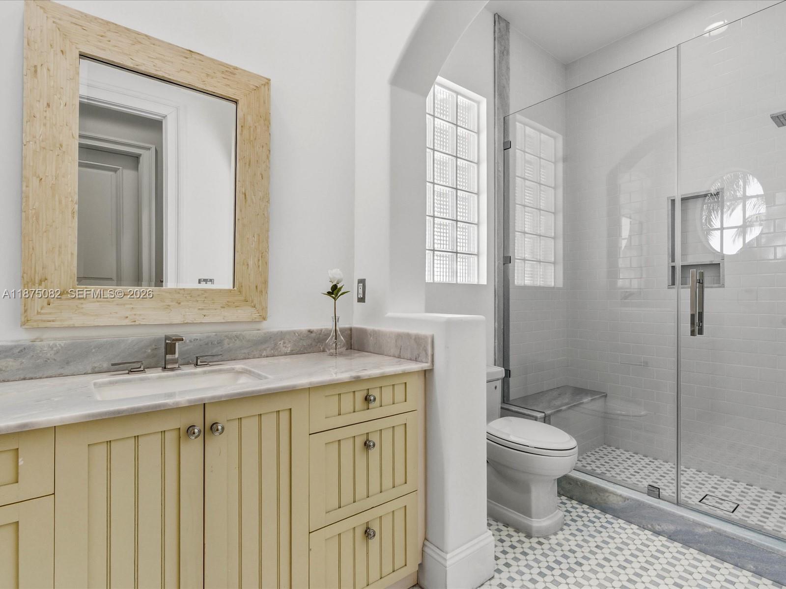 ISLAND ESTATES - Residential