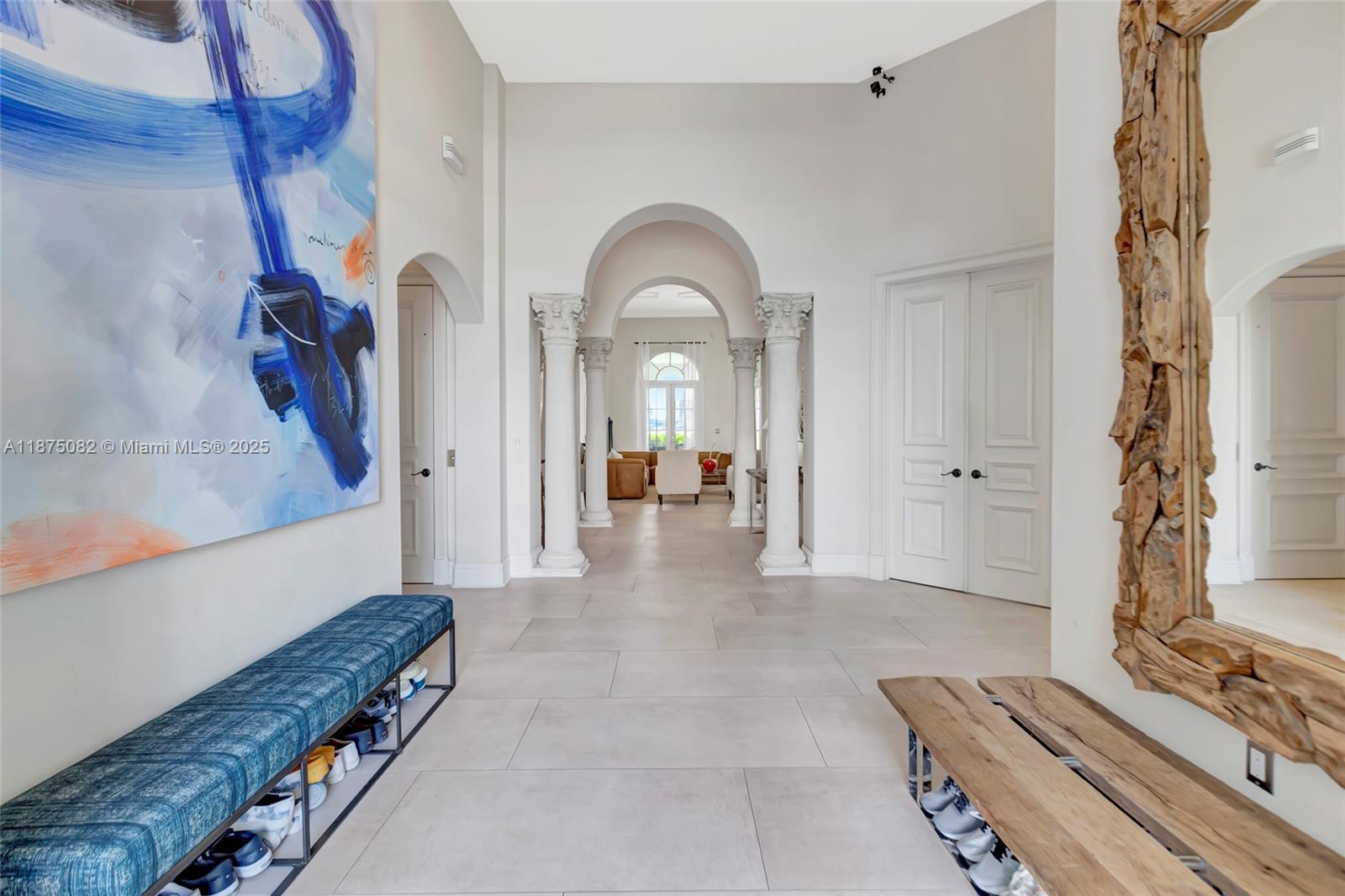 ISLAND ESTATES - Residential