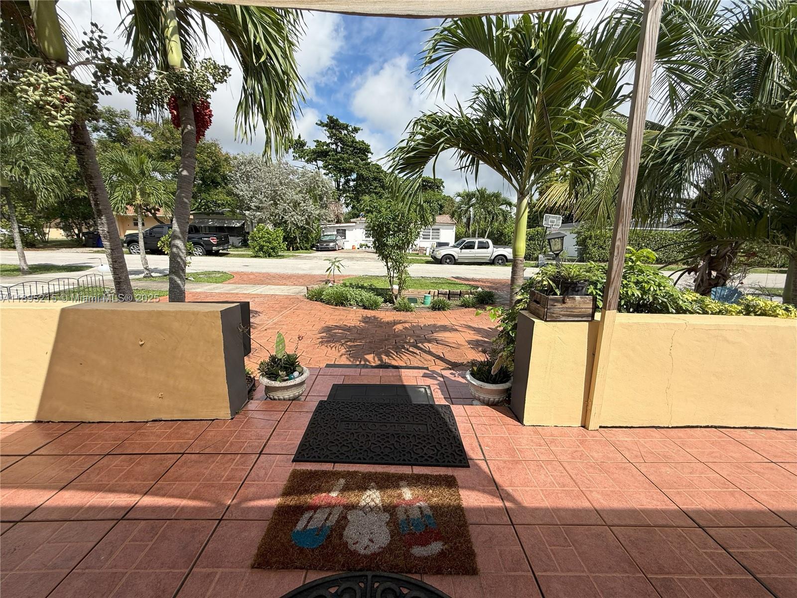 SOUTH HOLLYWOOD AMD PLAT - Residential