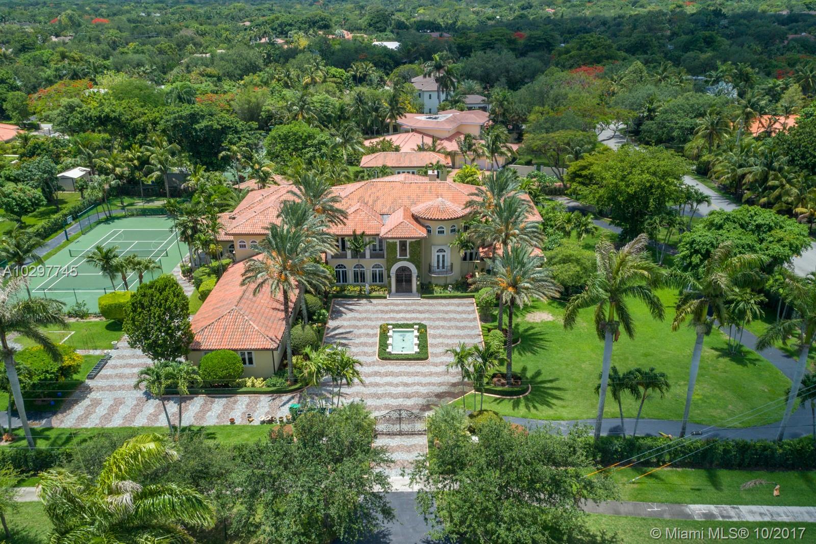 LOS PINOS - Residential