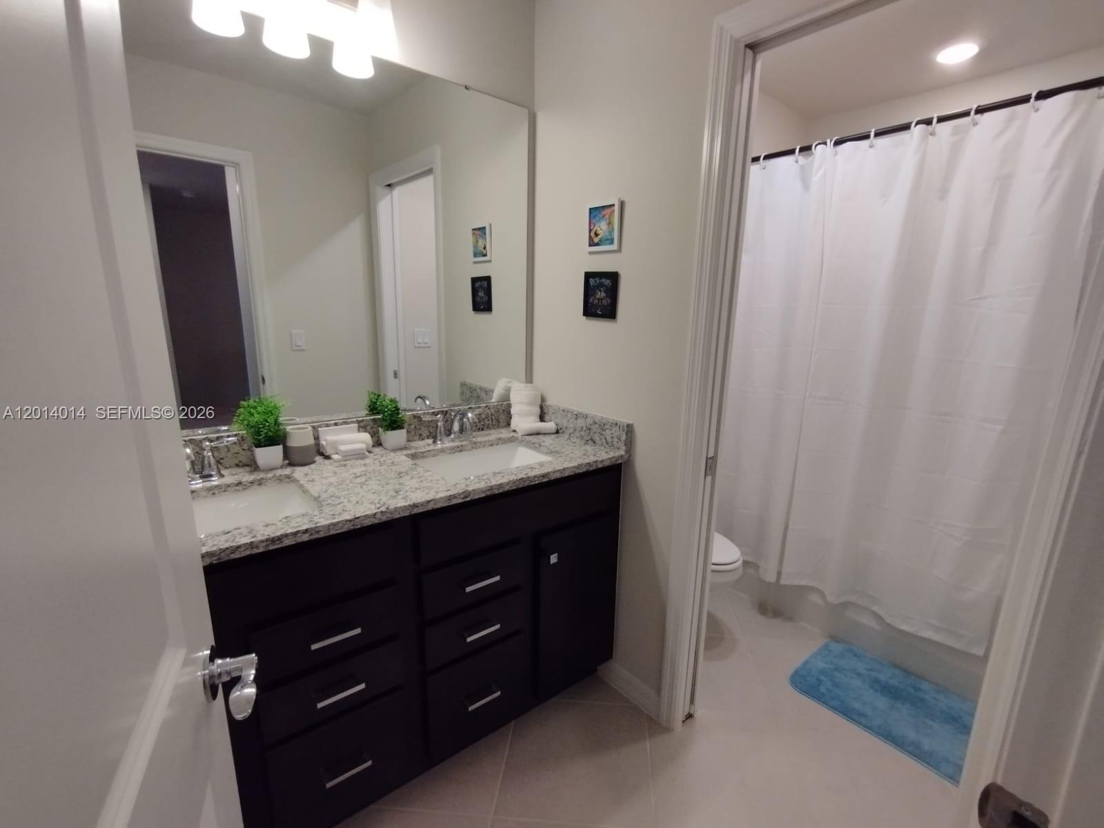 WINDSOR CAY PHASE 1 PB 80 - Residential