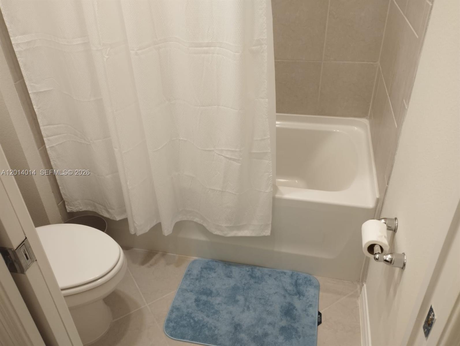 WINDSOR CAY PHASE 1 PB 80 - Residential