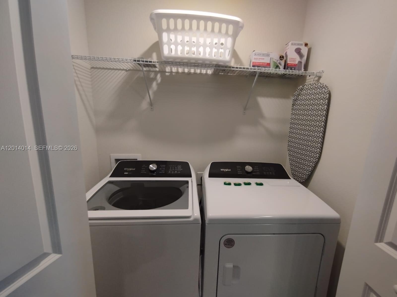WINDSOR CAY PHASE 1 PB 80 - Residential