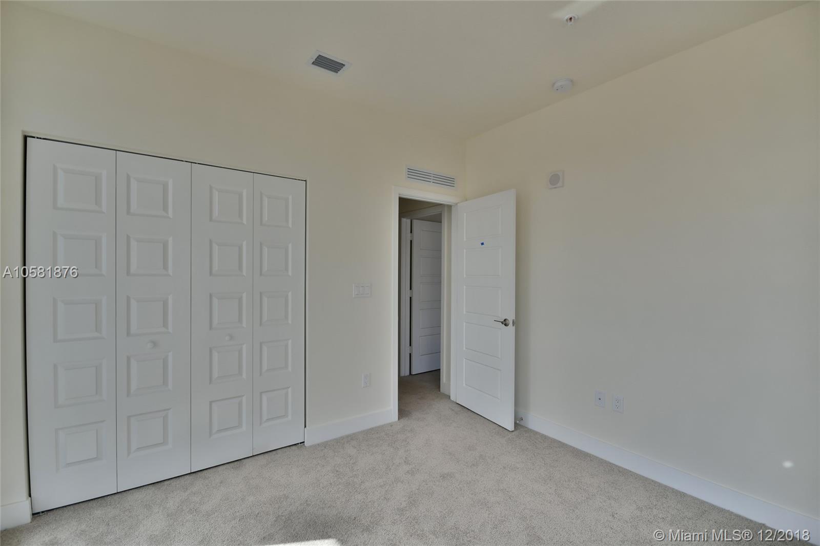 Urbana - Residential Lease