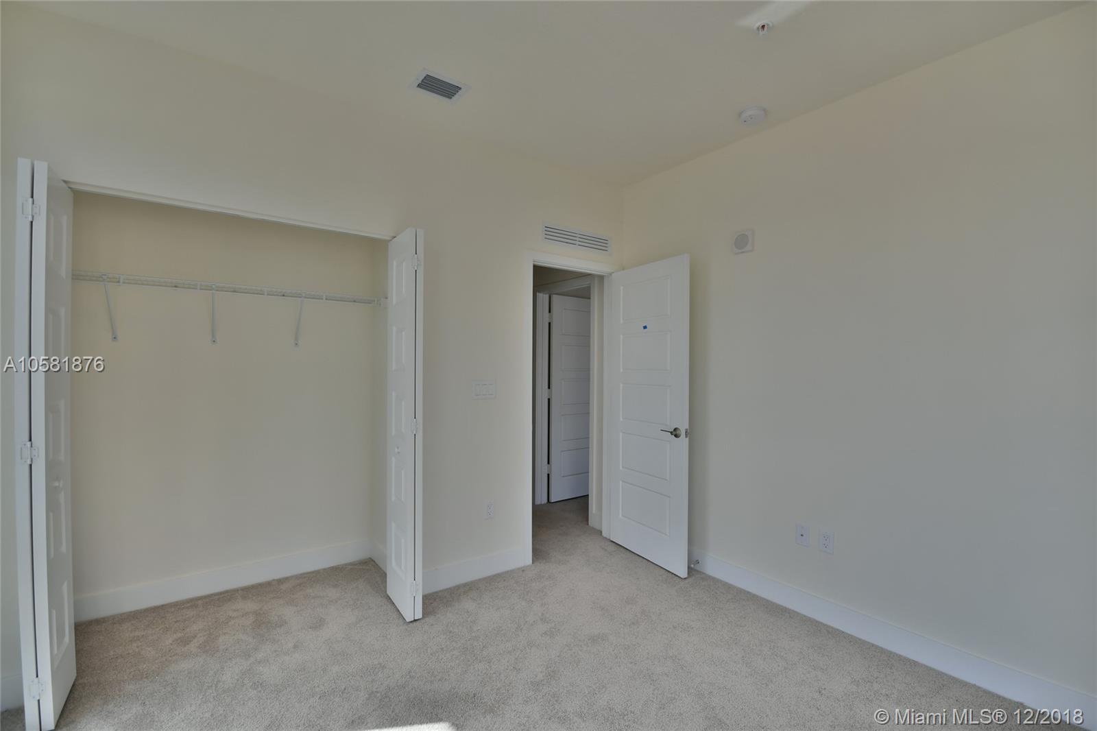 Urbana - Residential Lease